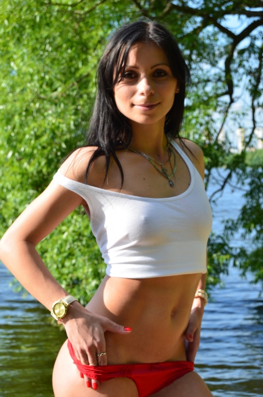 Нина, 22 года